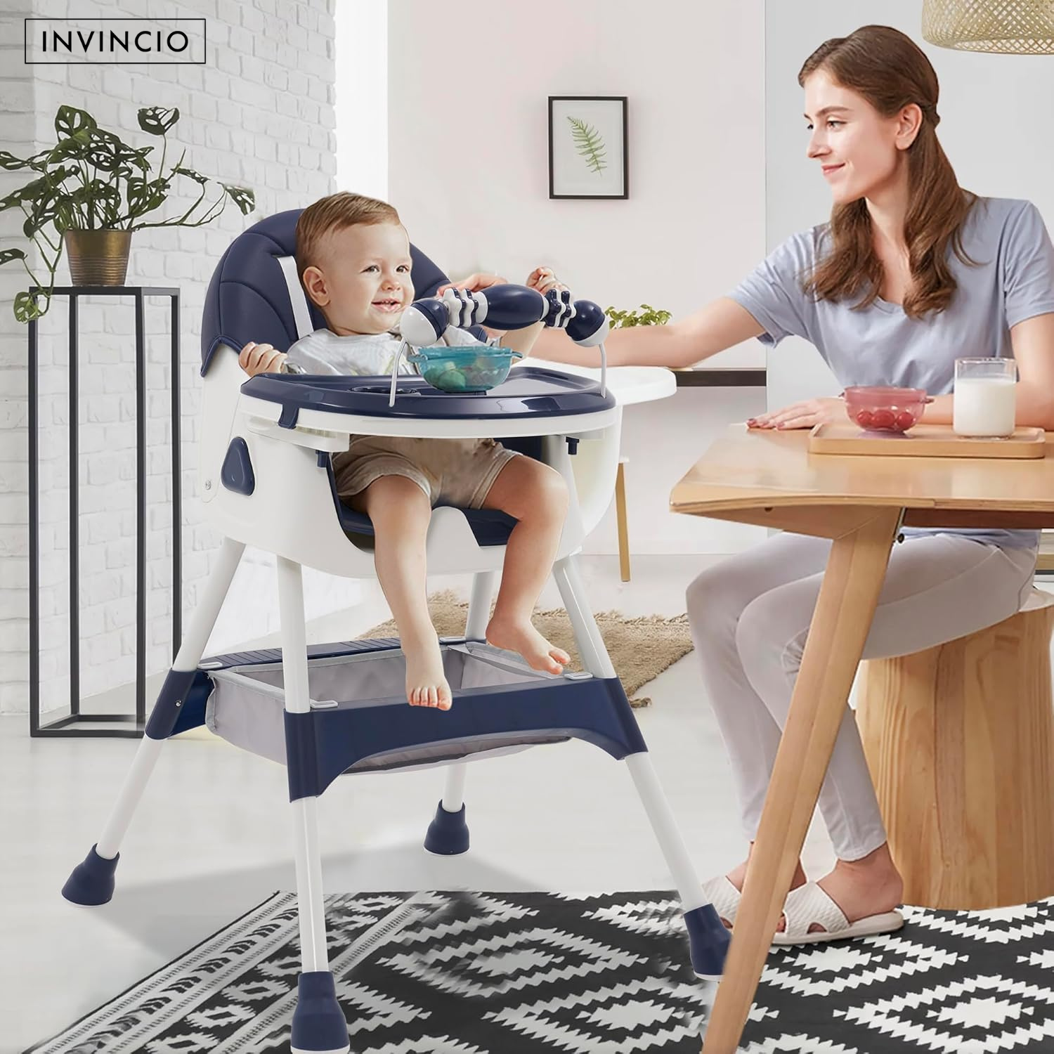 Scaun de masa pentru copii Invincio Care, varsta 6-72 luni, reglabil, pliabil, multifunctional si stabil, roti, centura de siguranta 5 Puncte, ajustabil pe inaltime, rezistent la murdarie, cos de depozitare, picioare antiderapante, design modern, Albastru
