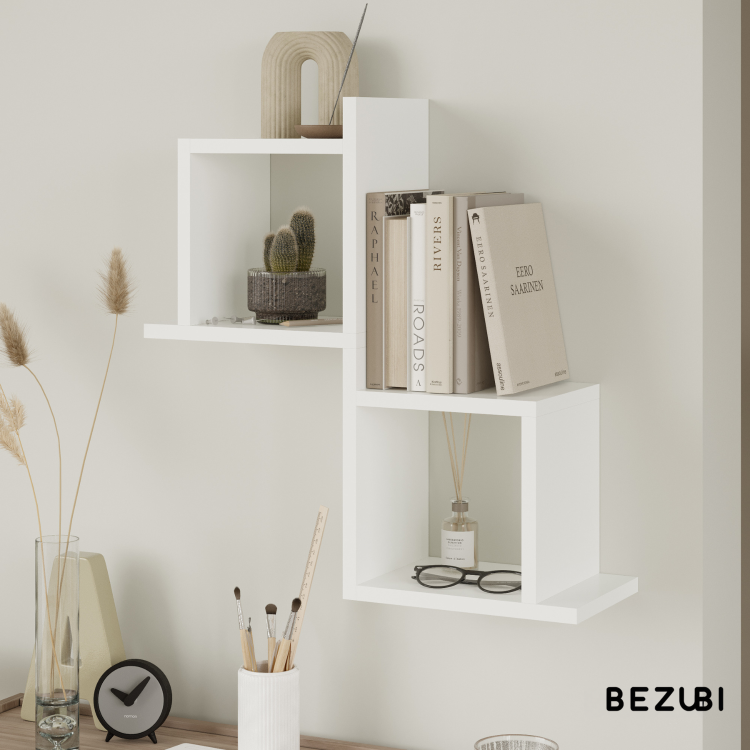 Etajera de perete modulara dubla Capri, design geometric modern, 2 rafturi cubice, montaj usor, dimensiuni 58x60x20 cm, ideala pentru carti, decoratiuni si plante, alb mat