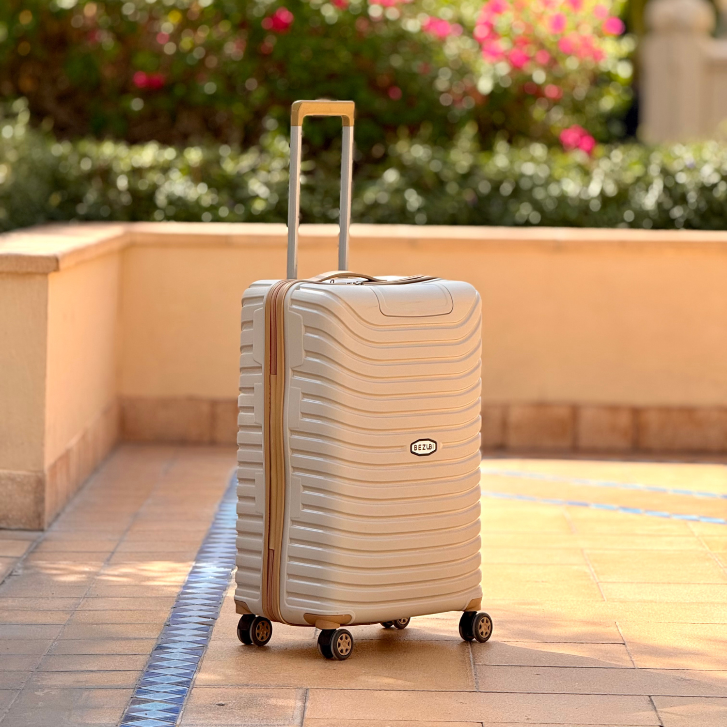 Troler mediu, bagaj de mana, 71x60x30, bej