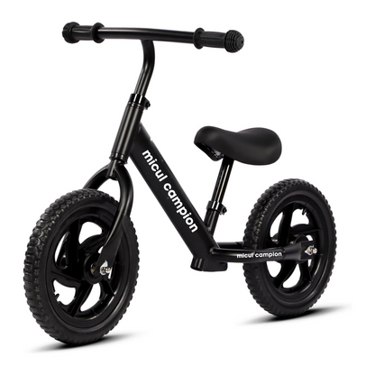 Bicicleta Fara Pedale, Invincio Micul Campion, pentru Copii 3-6 Ani, Roti EVA Anti-Pana, Scaun si Ghidon Reglabil, Cadru Otel Usor, Manere Antialunecare – Perfecta pentru Echilibru si Coordonare, Capacitate Maxima 30 de kg, Neagra